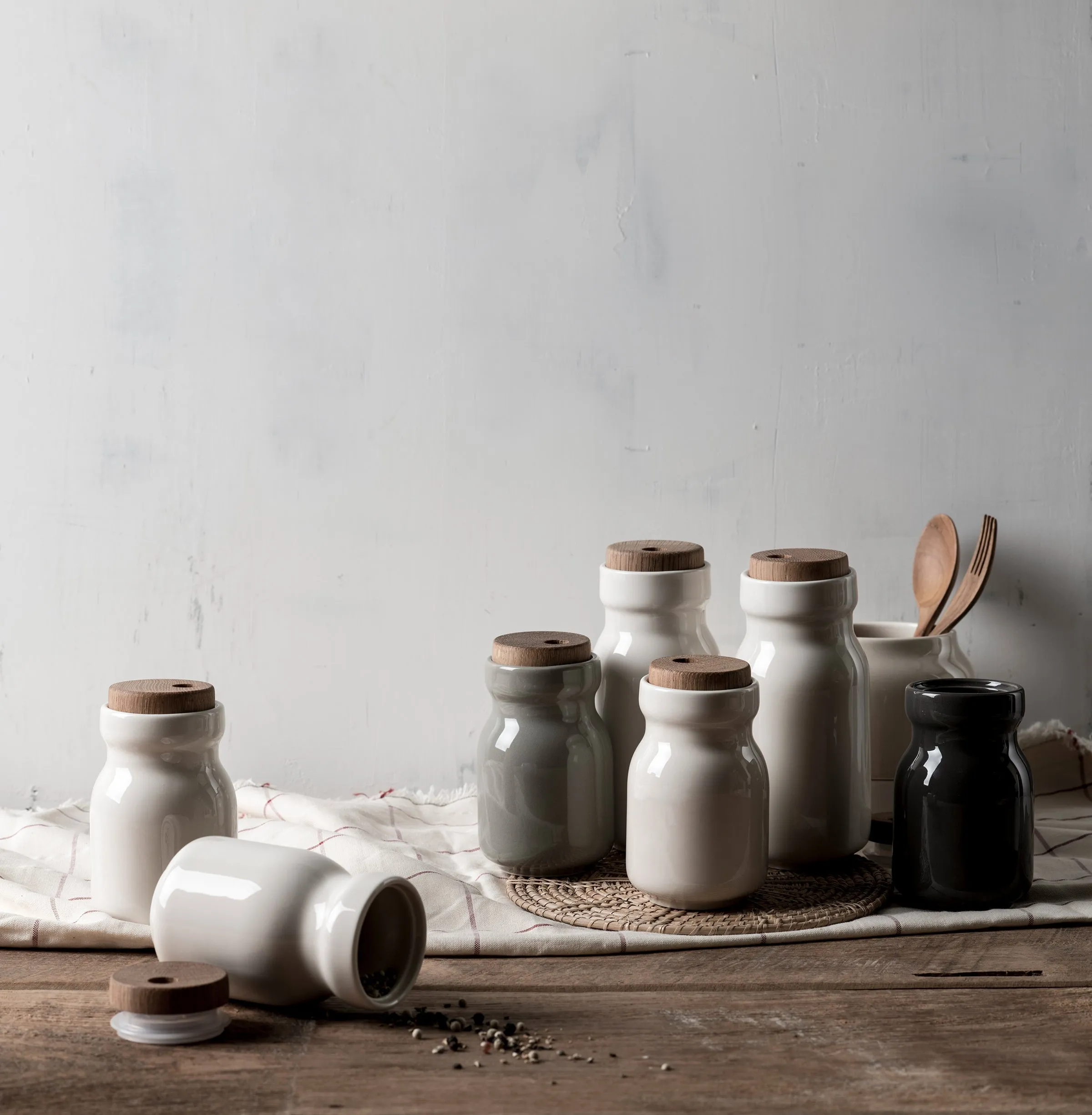 4-Way Spice Jar - Dark Gray / Small