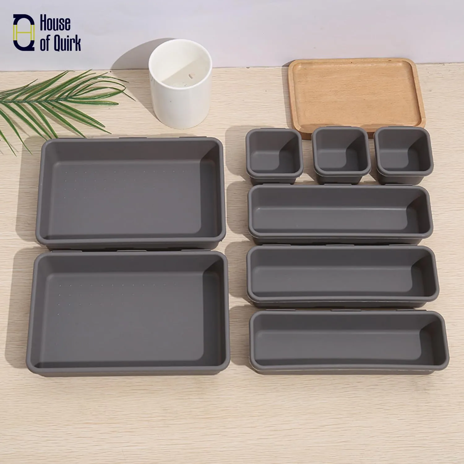 Plastic Storage Box Set 3-Size 8pcs Drawer Organizer