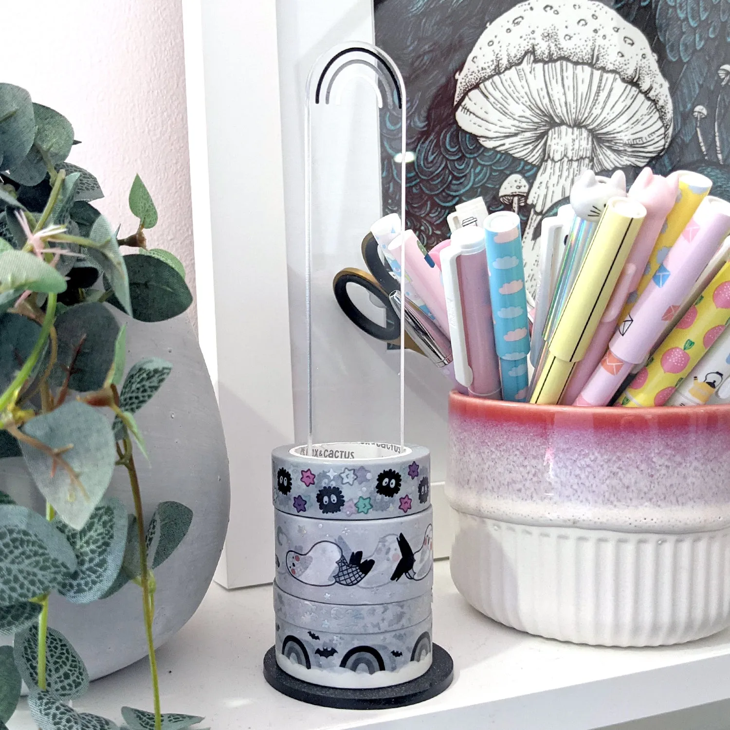 [PREORDER] Goth Rainbow Washi Stand/Scrunchie Stand