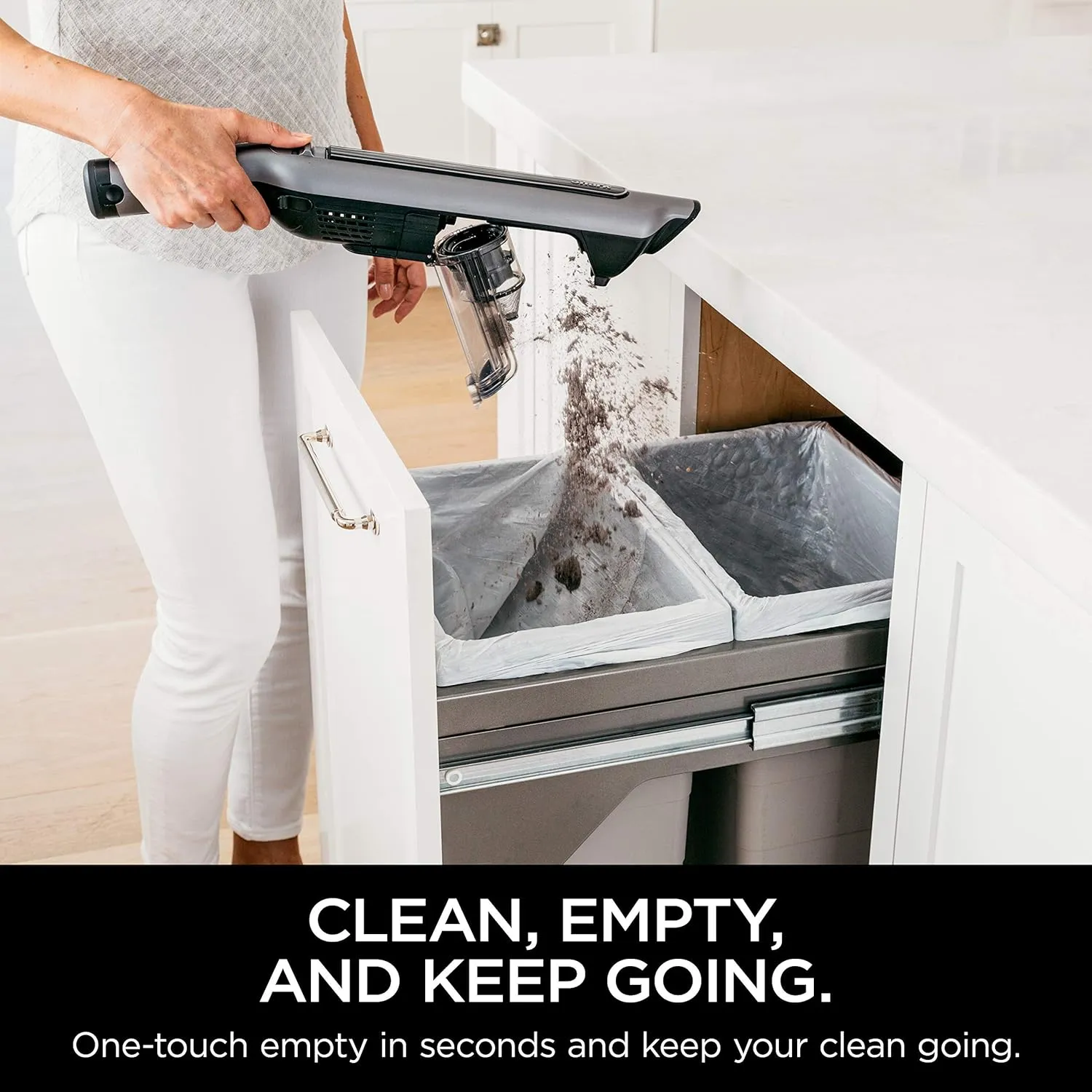 Shark WANDVAC System WS632 Ultra-Lightweight Powerful Cordless Stick Vacuum with Charging Dock, Grey